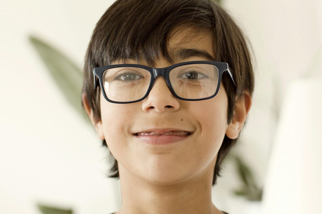 What causes bad eyesight in kids