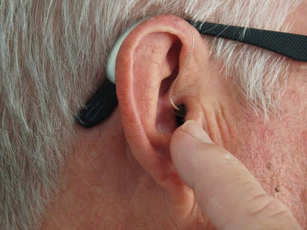 hearing aid and tmj hearing loss